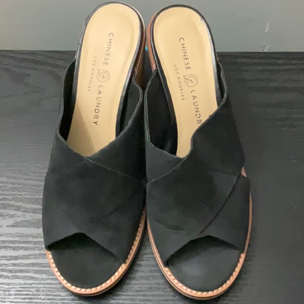 Chinese Laundry Black Mules with Criss-Cross Design